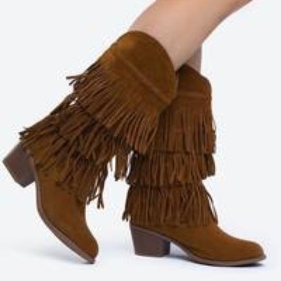 Qupid Shoes - Fun Fringe Boots